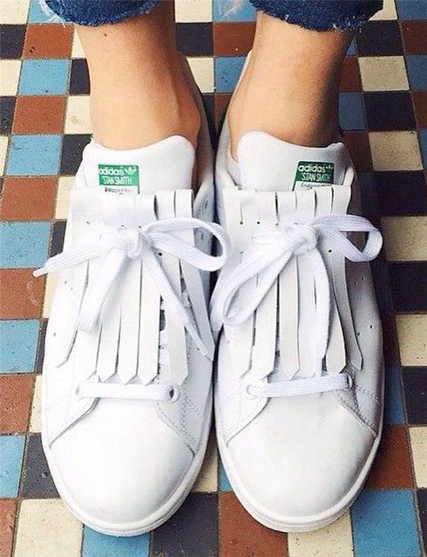 stan-smith-woman-adidas-originals-white-green-fringes-leather-adidas-originals-smith