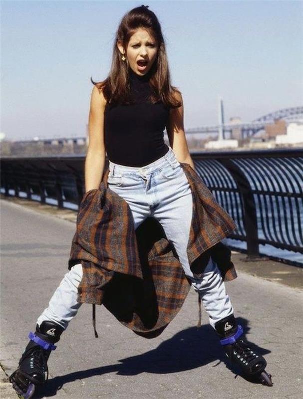 Hipsterské dievčenské oblečenie z 90. rokov pre ženy, rifle s vysokým pásom a kolieskové korčule