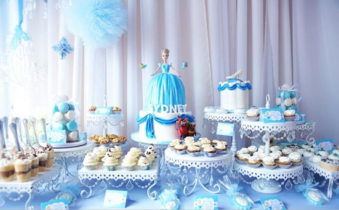 cinderella-table-disney-cinderella-zdobenie-nápady-narodeniny-dievča-torta-princezná-šaty-zdobenie-nápad
