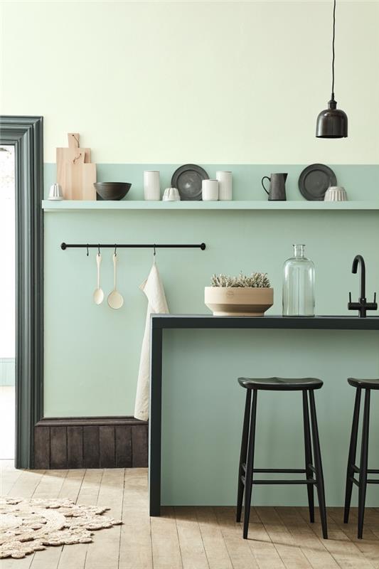 فكرة طلاء أخضر مائي لديكور المطبخ ، نموذج مطبخ بجدران بلونين مع قاعدة خشبية داكنة