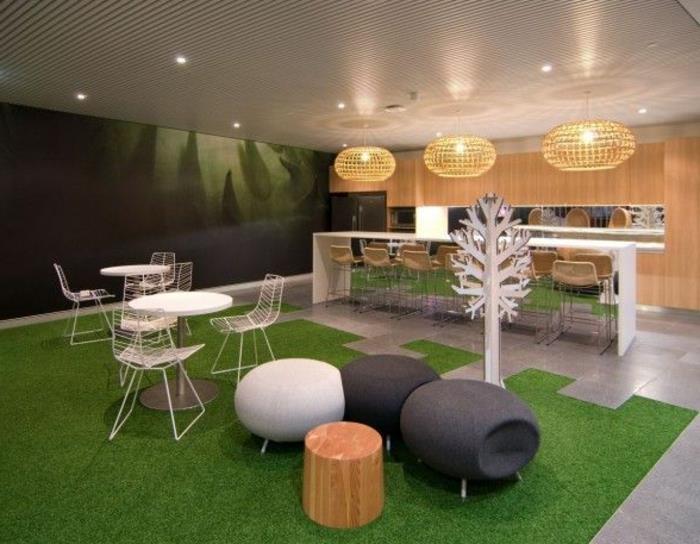 koberec-syntetika-tráva-farba-zelená-moderný-interiér-obývacia izba-nábytok