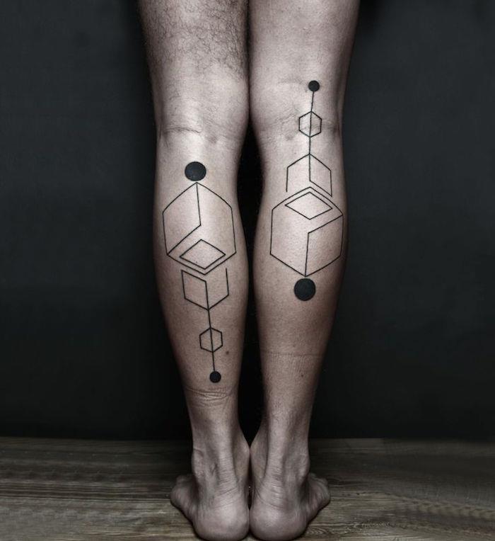 geometrické lýtkové tetovanie abstraktné kocky muž tetovanie lýtka