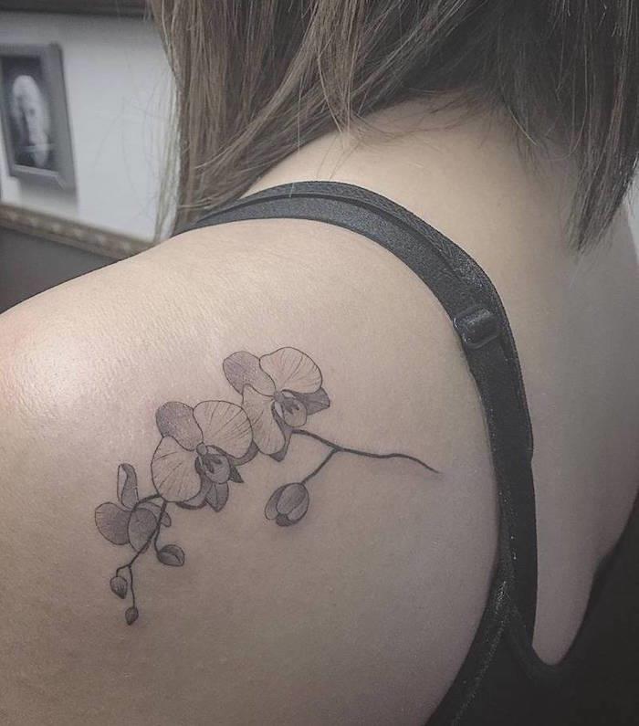 orchidea tetovanie kvetina tetovanie kvety na ramene
