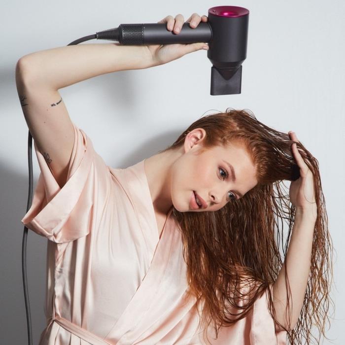 teknik torkning borsta vågigt tvätta hår schampo smink ögonskugga orange kvinna