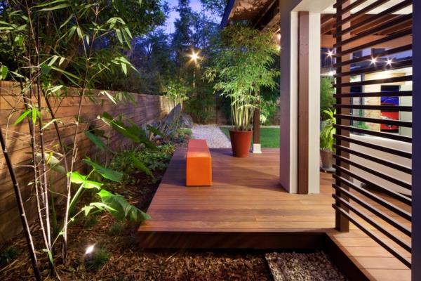 terrass-i-trä-eller-komposit-trädgård-och-trä-bro-exteriör-imponerande