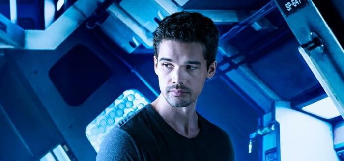 the-expanse-holden-see-tv-new-american-series