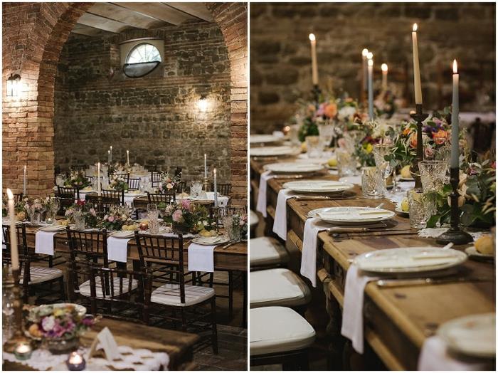 Gammal byggnad rustik bordslöpare, rustikt bröllop bord dekoration ljus och blommor
