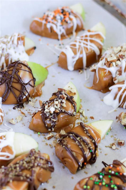 karamell äppelskivor täckta med chocolay och nötter recept med gourmetpäron