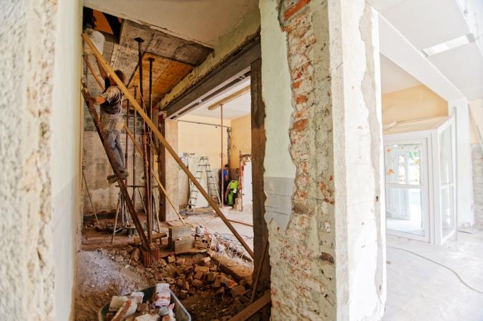 prístavba alebo obnova starej nehnuteľnosti, aké poistenie proti škode v prípade obnovy alebo stavby