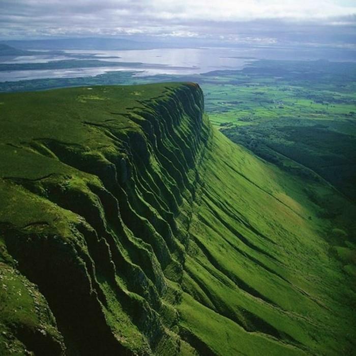 en-natur-foto-irländsk-turism-grön-fotorundtur