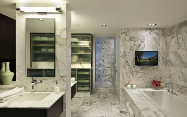 rektangulärt-handfat-marmor-badrum-inbyggt badkar