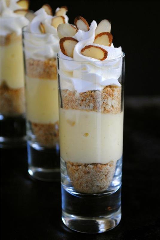 Verrine-Sweetened-Crumble-in-Glass-Easy-Sweet-Verrines. فرين-محلى-كرامبل-في-زجاج-سهل-حلو-فيرينز