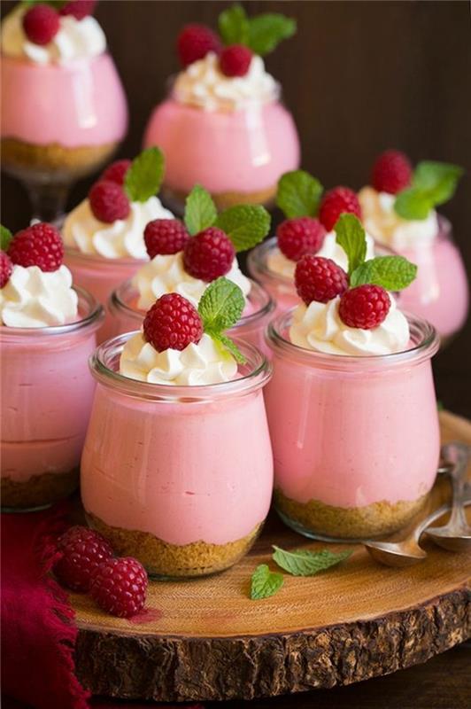 verrine-sweet-rose-dessert-en-verrine-easy-with-التوت
