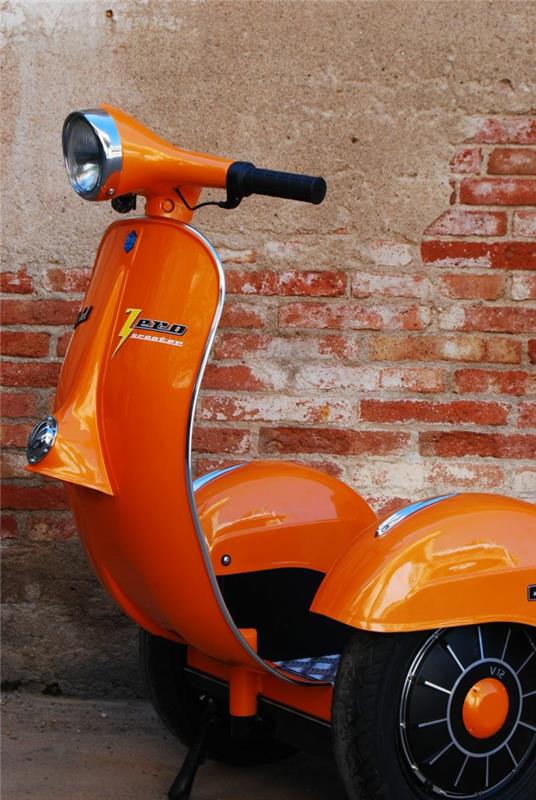 vespa-px-125-štýlová-kolobežka-na-pouličnú-dopravu-mesto