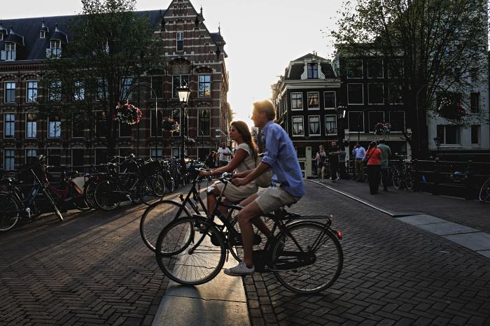 guidade cykelturer för att upptäcka sevärdheter och ovanliga aktiviteter i Amsterdam